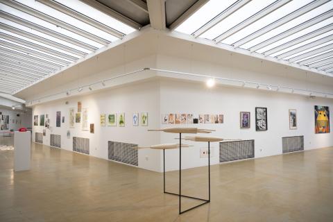 BLŠÁK – súčasného umenia